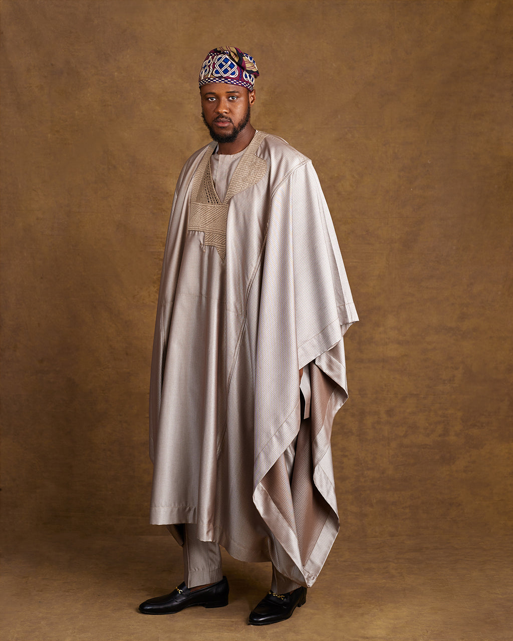 BROWN AGBADA JAKAN 3/4 SLEEVE